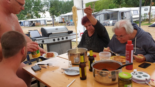 ../fotos/elsendorp_2019/2019-08-03 18.37.46.jpg